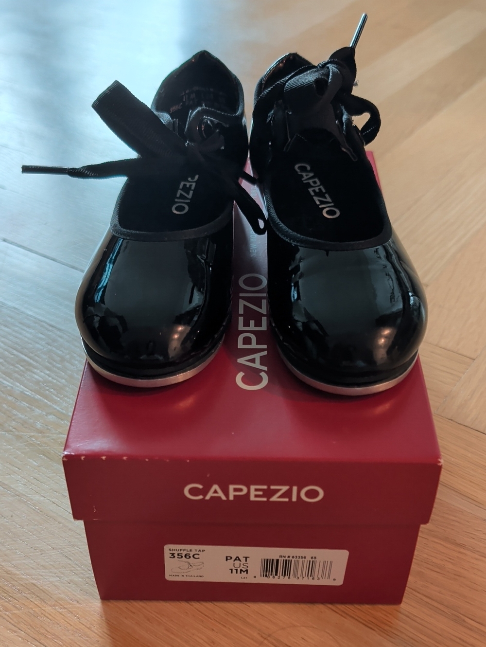 Capezio Toddler Shuffle Tap Dance Shoe Black Elastic Tie Size 11